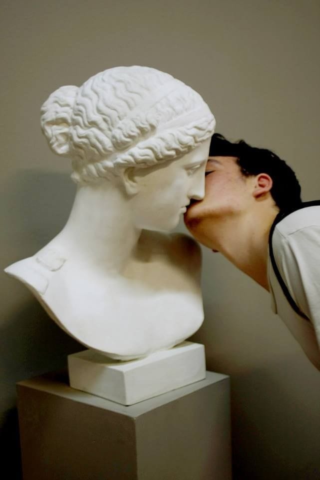Поцелуи — это тоже искусство?